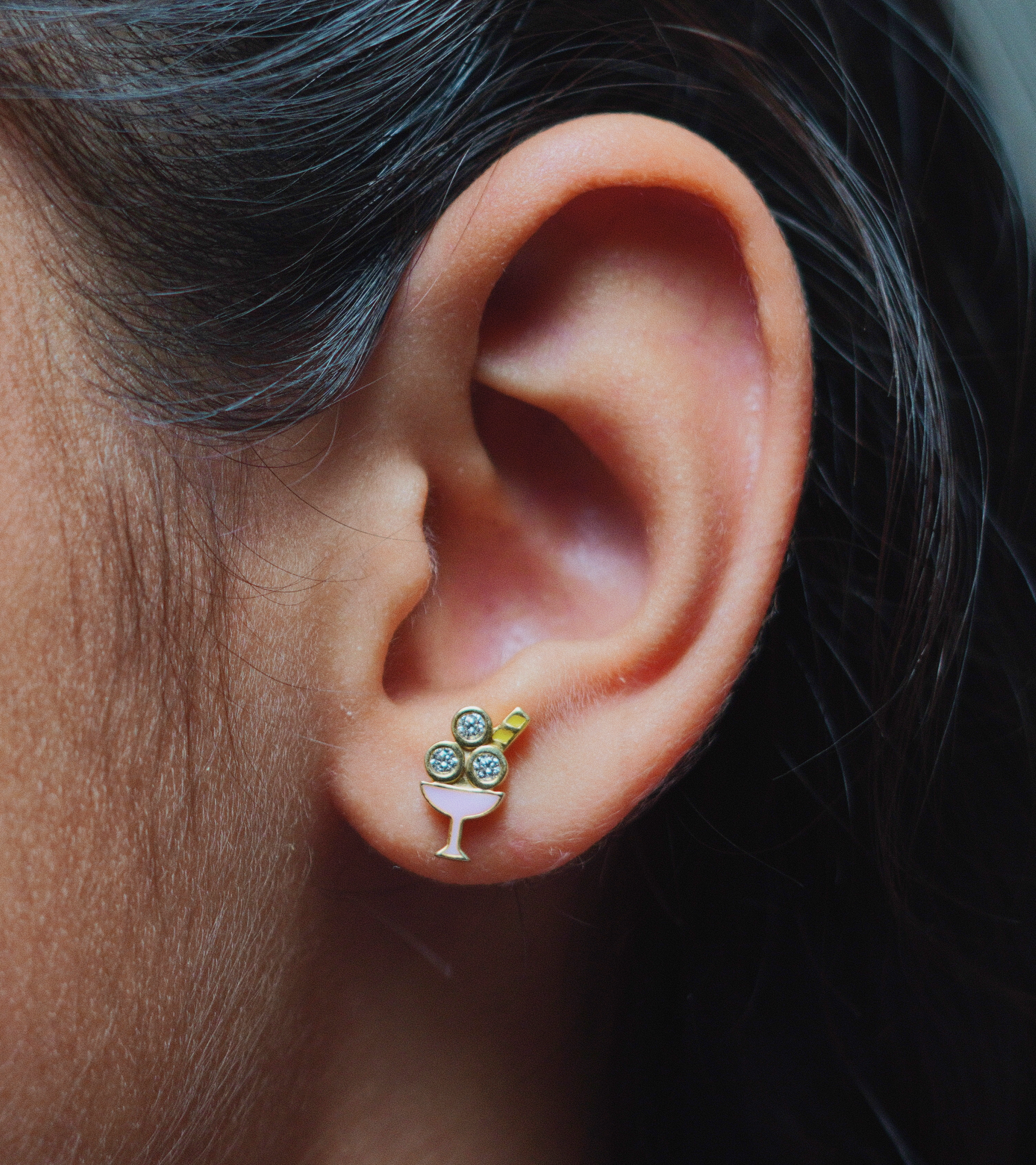 Sip & Sparkle Studs